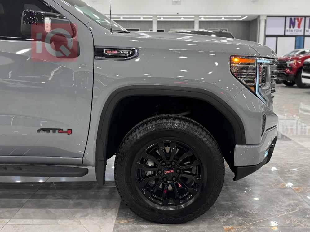 GMC Sierra